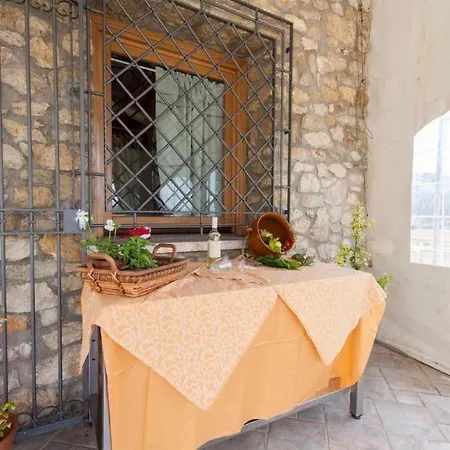 Lantställe Antico Casale Siciliano Balata di Baida