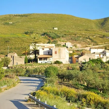Antico Casale Siciliano 乡村民宿 *