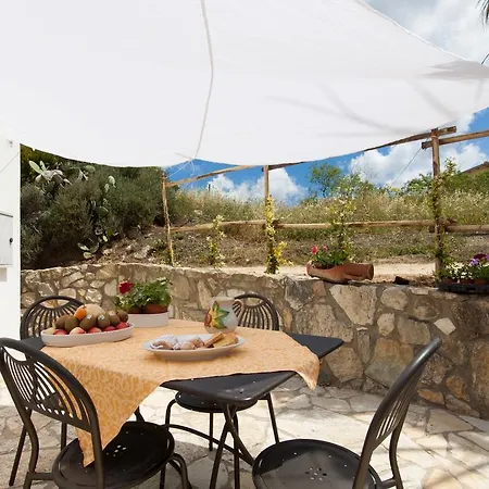 Antico Casale Siciliano Country house *